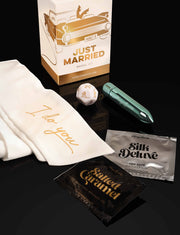 Just Married Kit