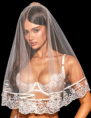 Lian Complete Lingerie Set